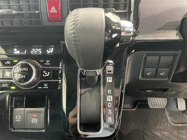 タント カスタムＲＳ　禁煙車　社外ナビ　Ｂカメラ　ハーフレザーシート　両側パワスラ　スマアシ　電動パーキングブレーキ　オートブレーキホールド　スマートキー　プッシュスタート　ＥＴＣ　オートマチックハイビーム　本革巻きステア（18枚目）