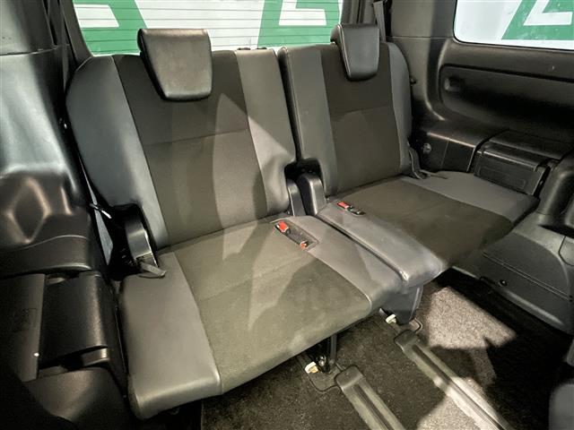 ノア ハイブリッドＳｉ　ダブルバイビー　禁煙車　トヨタセーフティセンスＣ　純正後席モニター　モデリスタエアロ　純正９インチナビ　Ｂｌｕｅｔｏｏｔｈ　フルセグＴＶ　ＥＴＣ　全席オートパワーウィンドウ　両側パワースライドドア　純正フロアマット（28枚目）