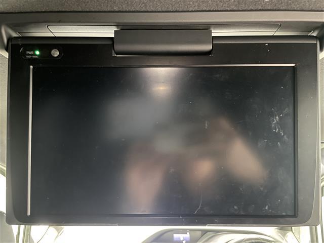 ノア ハイブリッドＳｉ　ダブルバイビー　禁煙車　トヨタセーフティセンスＣ　純正後席モニター　モデリスタエアロ　純正９インチナビ　Ｂｌｕｅｔｏｏｔｈ　フルセグＴＶ　ＥＴＣ　全席オートパワーウィンドウ　両側パワースライドドア　純正フロアマット（29枚目）