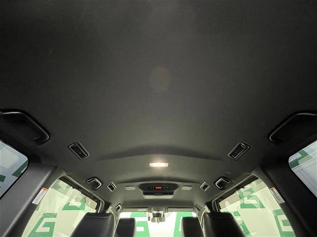 ノア ハイブリッドＳｉ　ダブルバイビー　禁煙車　トヨタセーフティセンスＣ　純正後席モニター　モデリスタエアロ　純正９インチナビ　Ｂｌｕｅｔｏｏｔｈ　フルセグＴＶ　ＥＴＣ　全席オートパワーウィンドウ　両側パワースライドドア　純正フロアマット（32枚目）