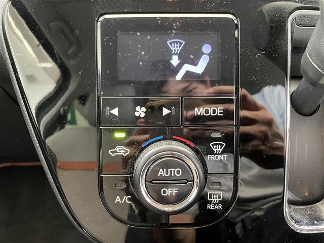 パッソ モーダ　チャーム　禁煙車　純正ディーラーオプションナビ　全周囲カメラ　前後ドライブレコーダー　ＥＴＣ　スマートアシストＩＩＩ　前後コーナーセンサー　ＬＥＤヘッドライト　オートマチックハイビーム　純正フロアマット（17枚目）