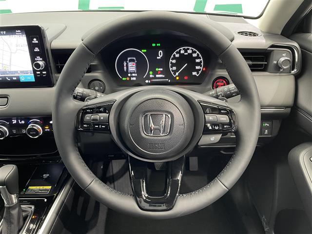 ヴェゼル ｅ：ＨＥＶ　Ｚ　Ｈｏｎｄａ　ＣＯＮＮＥＣＴディスプレー　ホンダセンシング　ワイヤレス充電器　バックカメラ　ブラインドスポットモニター　アダプティブドライビングビーム　後退出庫サポート　パワーテールゲート（5枚目）