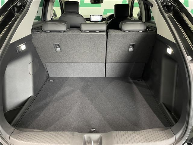 ヴェゼル ｅ：ＨＥＶ　Ｚ　Ｈｏｎｄａ　ＣＯＮＮＥＣＴディスプレー　ホンダセンシング　ワイヤレス充電器　バックカメラ　ブラインドスポットモニター　アダプティブドライビングビーム　後退出庫サポート　パワーテールゲート（28枚目）