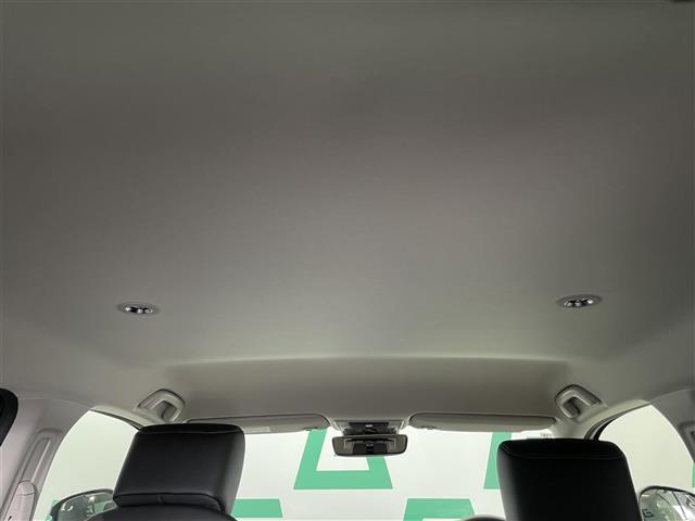 ヴェゼル ｅ：ＨＥＶ　Ｚ　Ｈｏｎｄａ　ＣＯＮＮＥＣＴディスプレー　ホンダセンシング　ワイヤレス充電器　バックカメラ　ブラインドスポットモニター　アダプティブドライビングビーム　後退出庫サポート　パワーテールゲート（31枚目）