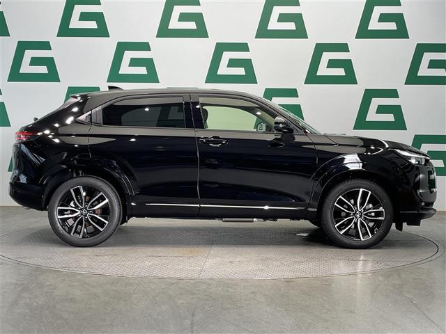 ヴェゼル ｅ：ＨＥＶ　Ｚ　Ｈｏｎｄａ　ＣＯＮＮＥＣＴディスプレー　ホンダセンシング　ワイヤレス充電器　バックカメラ　ブラインドスポットモニター　アダプティブドライビングビーム　後退出庫サポート　パワーテールゲート（39枚目）