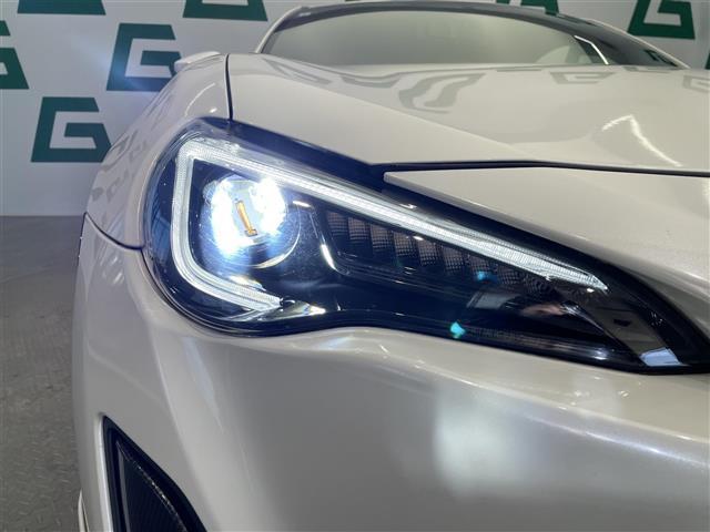 ８６ ＧＴ　禁煙　ＴＲＤエアロ　ＴＲＤマフラー　ＲＡＹＳ鍛造ホイール　ＢＲＩＴＺタワーバー　ＢＲＩＴＺレーシングラジエータキャップ　ＢＲＩＴＺエアクリーナー　ＡＯＯＡブレーキキャリパー　ナビ　バックカメラ　ＬＥＤ（35枚目）