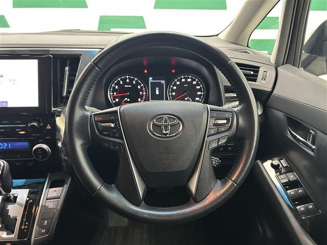 アルファード ２．５Ｓ　純正ナビ　バックカメラ　フリップダウンモニター　トヨタセーフティセンス・プリクラッシュセーフティー・レーントレーシングアシスト・レーダークルーズコントロール・ロードサインアシスト　ＬＥＤヘッドライト（5枚目）