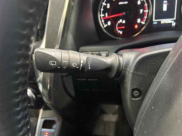 アルファード ２．５Ｓ　純正ナビ　バックカメラ　フリップダウンモニター　トヨタセーフティセンス・プリクラッシュセーフティー・レーントレーシングアシスト・レーダークルーズコントロール・ロードサインアシスト　ＬＥＤヘッドライト（7枚目）