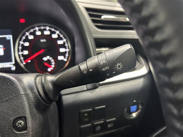 アルファード ２．５Ｓ　純正ナビ　バックカメラ　フリップダウンモニター　トヨタセーフティセンス・プリクラッシュセーフティー・レーントレーシングアシスト・レーダークルーズコントロール・ロードサインアシスト　ＬＥＤヘッドライト（10枚目）