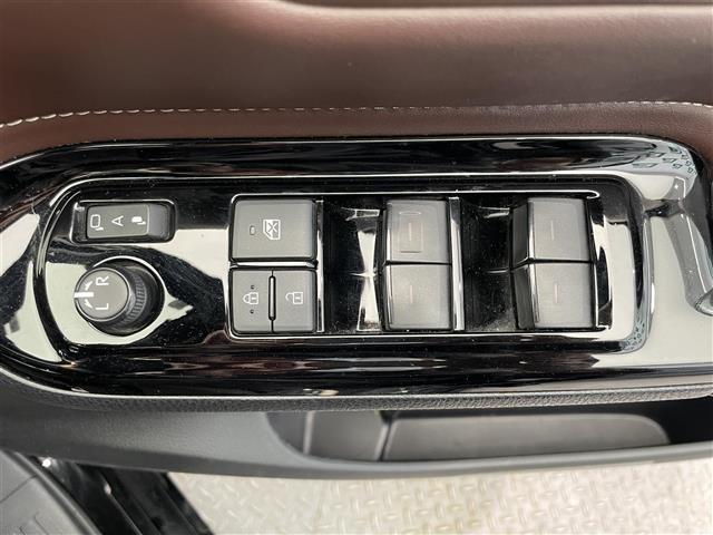 エスクァイア ハイブリッドGi 禁煙車 純正SDナビ Bluetooth フルセグTV バックモニター トヨタセーフティセンス 両側パワースライドドア 純正前後ドライブレコーダー ビルトインETC 前席シートヒーター(14枚目)