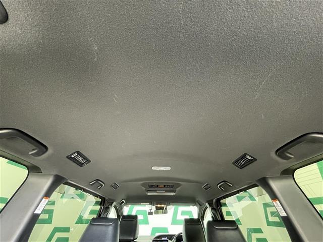 エスクァイア ハイブリッドGi 禁煙車 純正SDナビ Bluetooth フルセグTV バックモニター トヨタセーフティセンス 両側パワースライドドア 純正前後ドライブレコーダー ビルトインETC 前席シートヒーター(30枚目)