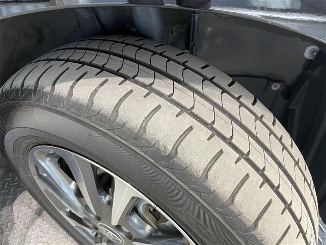 エスクァイア ハイブリッドGi 禁煙車 純正SDナビ Bluetooth フルセグTV バックモニター トヨタセーフティセンス 両側パワースライドドア 純正前後ドライブレコーダー ビルトインETC 前席シートヒーター(41枚目)