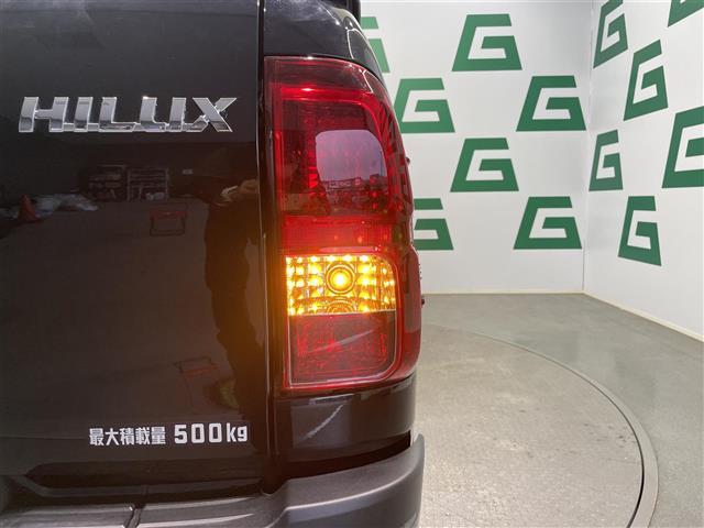 ハイラックス Z ブラックラリーエディション 禁煙車 バックカメラ 社外ナビ フルセグTV Bluetooth 衝突軽減 クルーズコントロール 社外アルミホイール 本革ステアリング ETC ソフトトノカバー フロントフォグランプ 純正フロアマット(39枚目)