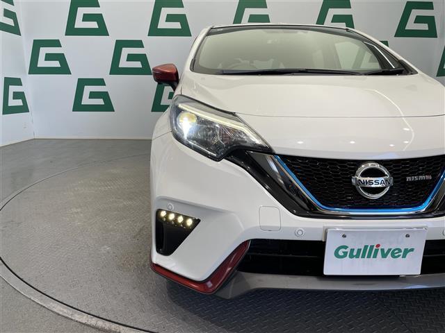 ノート e-パワーニスモ ナビ ワンセグ 全方位カメラ デジタルインナーミラー 衝突軽減ブレーキ 横滑り防止 本革巻きステアリング 前後ドライブレコーダー ETC 純正アルミホイール フロアマット 電動格納ミラー LEDヘッド(36枚目)