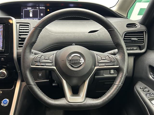 セレナ e-パワー ハイウェイスターV アラウンドビューモニター エマージェンシーブレーキ 両側パワースライドドア 8インチナビ パーキングアシスト クルーズコントロール シートヒーター ステアリングヒーター ドライブレコーダー ETC(5枚目)