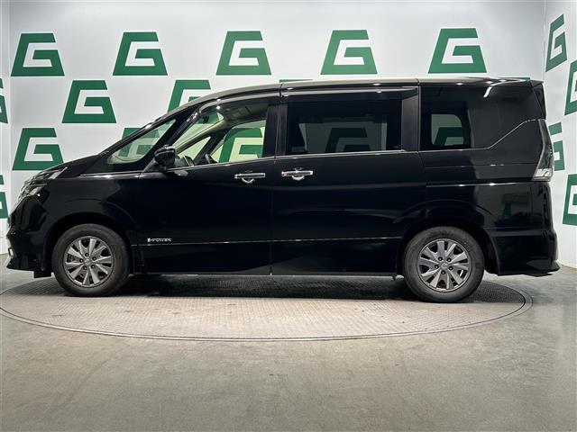 セレナ e-パワー ハイウェイスターV アラウンドビューモニター エマージェンシーブレーキ 両側パワースライドドア 8インチナビ パーキングアシスト クルーズコントロール シートヒーター ステアリングヒーター ドライブレコーダー ETC(35枚目)