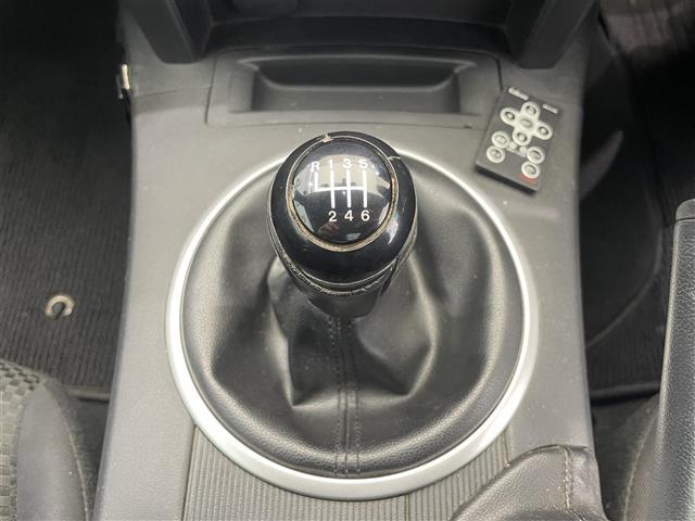 ロードスター RS RHT 禁煙車 TEIN車高調 ENKEI17インチアルミホイール 社外ナビ Bluetooth フルセグ バックカメラ ハードトップ 本革巻きステアリング GPSレーダー ETC オートライト スマートキー(19枚目)