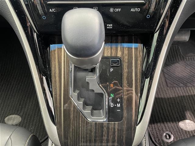 ハリアー エレガンス 禁煙車 純正9インチナビ バックカメラ フルセグTV Bluetooth ハーフレザーシート LEDヘッドライト フルオートパワウィンドウ 運転席パワーシート 純正17インチアルミホイール ETC(18枚目)