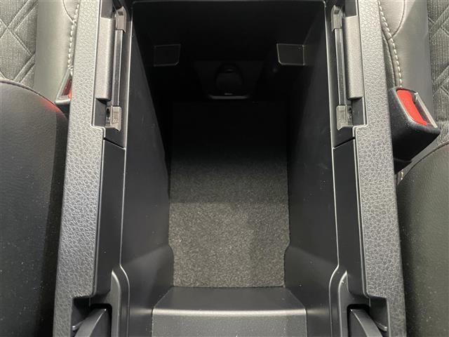 ハリアー エレガンス 禁煙車 純正9インチナビ バックカメラ フルセグTV Bluetooth ハーフレザーシート LEDヘッドライト フルオートパワウィンドウ 運転席パワーシート 純正17インチアルミホイール ETC(20枚目)