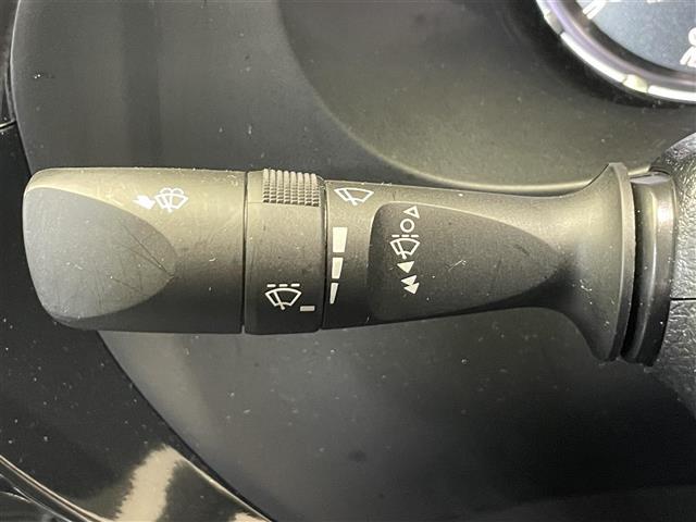 ハイラックス Z 禁煙車 ALPINEナビ バックカメラ 前後ドラレコ トヨタセーフティセンス・プリクラッシュセーフティ・レーンディパーチャーアラート・レーダークルーズコントロール・ロードサインアシスト ETC(7枚目)