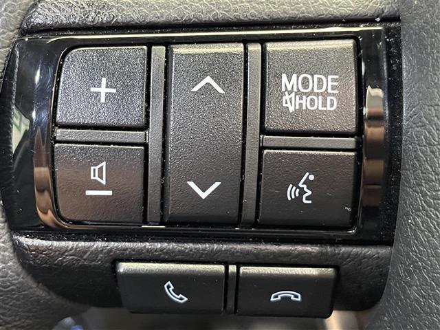 ハイラックス Z 禁煙車 ALPINEナビ バックカメラ 前後ドラレコ トヨタセーフティセンス・プリクラッシュセーフティ・レーンディパーチャーアラート・レーダークルーズコントロール・ロードサインアシスト ETC(8枚目)