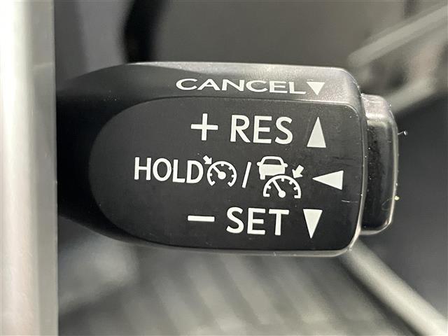 ハイラックス Z 禁煙車 ALPINEナビ バックカメラ 前後ドラレコ トヨタセーフティセンス・プリクラッシュセーフティ・レーンディパーチャーアラート・レーダークルーズコントロール・ロードサインアシスト ETC(11枚目)