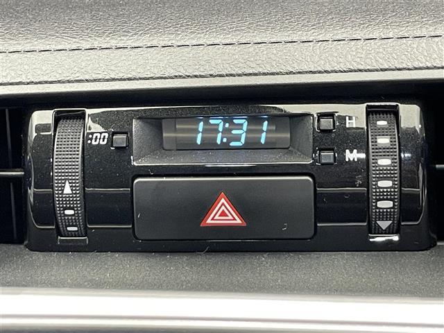 ハイラックス Z 禁煙車 ALPINEナビ バックカメラ 前後ドラレコ トヨタセーフティセンス・プリクラッシュセーフティ・レーンディパーチャーアラート・レーダークルーズコントロール・ロードサインアシスト ETC(20枚目)