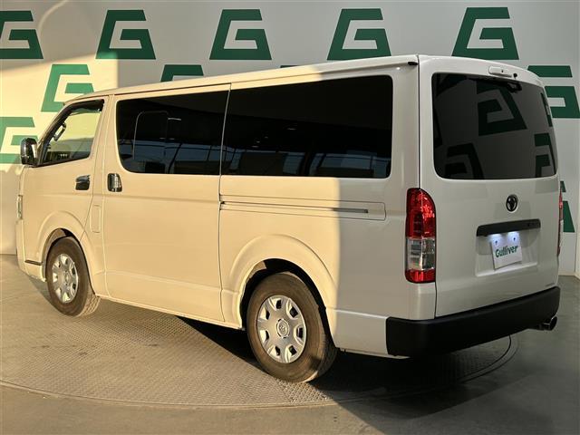 ハイエースバン スーパーGL ダーク プライムII パノラミックビューモニター ベッドキット デジタルインナーミラー 純正ナビ フルセグ Bluetooth ETC プリクラッシュセーフティ MOMOステアリング スマートキー ドライブレコーダー(43枚目)