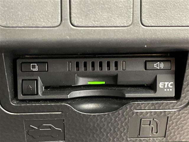 ルーミー Ｇ　Ｓ　７インチ社外ナビ　バックカメラ　両側パワースライド　スマートアシスト　衝突回避支援ブレーキ　ペダル踏み間違い時加速抑制装置　車線逸脱警報　先行車発信お知らせ機能　クルーズコントロール　ドアバイザー（2枚目）