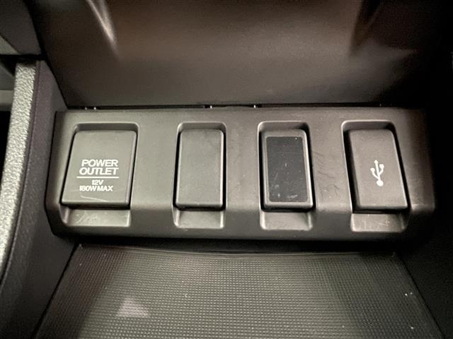 ヴェゼル ハイブリッドZ・ホンダセンシング バックモニター 純正ナビ Bluetooth フルセグTV ホンダセンシング 衝突軽減ブレーキ 横滑り防止 前席シートヒーター ドライブレコーダー ETC ルーフレール 電動パーキングブレーキ(20枚目)