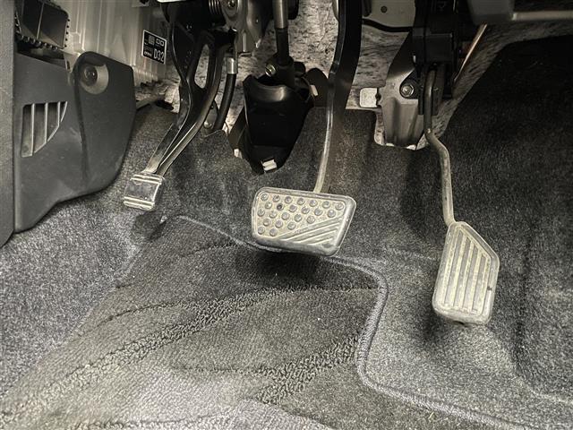 キャスト スタイルG プライムコレクション SAIII 禁煙車 社外ナビ バックカメラ スマートアシスト3 車線逸脱警報 オートハイビーム 誤発進抑制制御 先行車発進お知らせ機能 標識認識機能 シートヒーター 横滑り防止装置 ドアバイザー(21枚目)