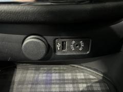 ガリバーグループでは主要メーカー、主要車種をお取り扱いしております。全国約４６０店舗の在庫の中からお客様にピッタリの一台をご提案します。 4