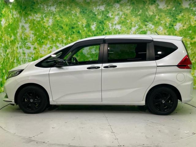 フリード Ｇブラックスタイル　保証書／純正　９インチ　メモリーナビ／ホンダセンシング／両側電動スライドドア／シートヒーター　前席／車線逸脱防止支援システム／ドライブレコーダー　社外／ヘッドランプ　ＬＥＤ／Ｂｌｕｅｔｏｏｔｈ接続（2枚目）