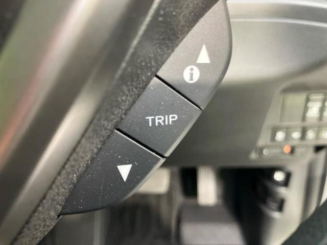 フリード Ｇブラックスタイル　保証書／純正　９インチ　メモリーナビ／ホンダセンシング／両側電動スライドドア／シートヒーター　前席／車線逸脱防止支援システム／ドライブレコーダー　社外／ヘッドランプ　ＬＥＤ／Ｂｌｕｅｔｏｏｔｈ接続（27枚目）