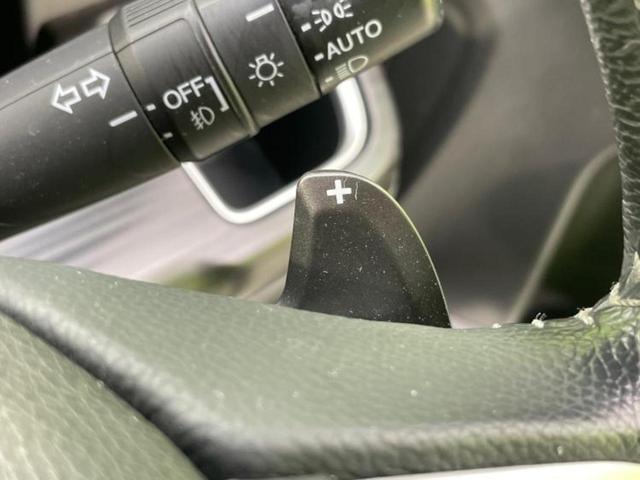 ステップワゴンスパーダ スパーダクールスピリット・ホンダセンシング　新品タイヤ／保証書／純正　９インチ　ＳＤナビ／フリップダウンモニター　純正　１１インチ／ホンダセンシング／両側電動スライドドア／シートヒーター／車線逸脱防止支援システム／シート　ハーフレザー　ＥＴＣ（26枚目）