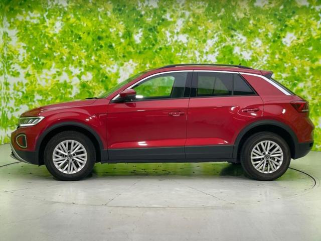 T-ロック TSIアクティブ 新品タイヤ/保証書/純正 SDナビ/衝突安全装置/車線逸脱防止支援システム/パーキングアシスト 自動操舵/ヘッドランプ LED/ETC/EBD付ABS/横滑り防止装置/アイドリングストップ(2枚目)