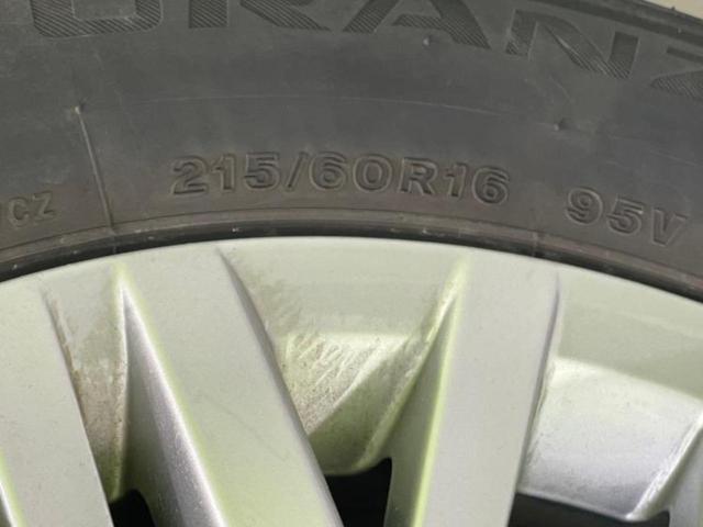 T-ロック TSIアクティブ 新品タイヤ/保証書/純正 SDナビ/衝突安全装置/車線逸脱防止支援システム/パーキングアシスト 自動操舵/ヘッドランプ LED/ETC/EBD付ABS/横滑り防止装置/アイドリングストップ(29枚目)