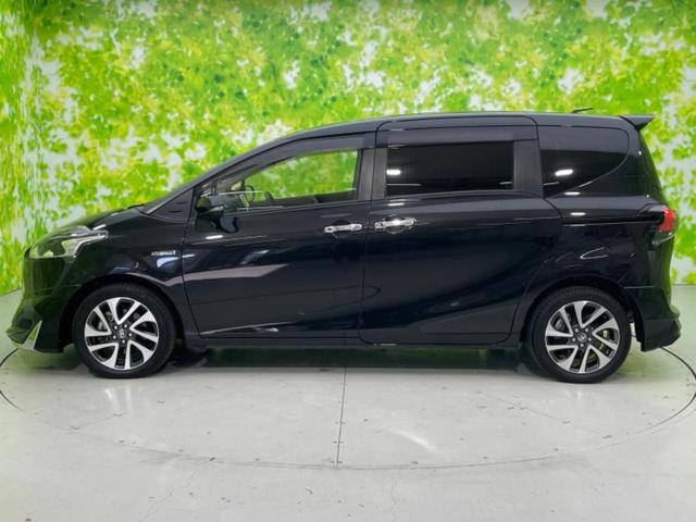 シエンタ ハイブリッドGクエロ 新品タイヤ/モデリスタエアロ/純正 9インチ メモリーナビ/フリップダウンモニター 純正 10.1インチ/トヨタセーフティセンス/両側電動スライドドア/車線逸脱防止支援システム 衝突被害軽減システム(2枚目)