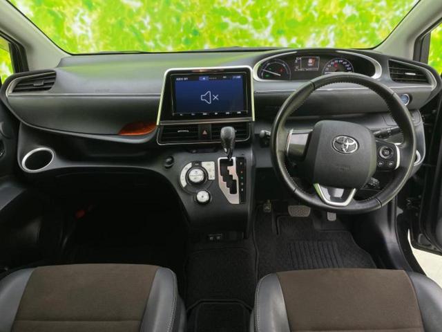 シエンタ ハイブリッドGクエロ 新品タイヤ/モデリスタエアロ/純正 9インチ メモリーナビ/フリップダウンモニター 純正 10.1インチ/トヨタセーフティセンス/両側電動スライドドア/車線逸脱防止支援システム 衝突被害軽減システム(4枚目)