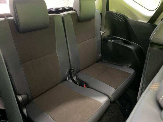 シエンタ ハイブリッドGクエロ 新品タイヤ/モデリスタエアロ/純正 9インチ メモリーナビ/フリップダウンモニター 純正 10.1インチ/トヨタセーフティセンス/両側電動スライドドア/車線逸脱防止支援システム 衝突被害軽減システム(7枚目)