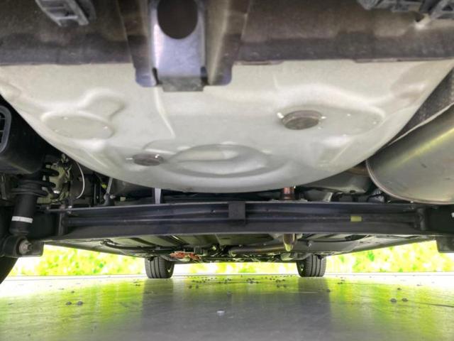 シエンタ ハイブリッドGクエロ 新品タイヤ/モデリスタエアロ/純正 9インチ メモリーナビ/フリップダウンモニター 純正 10.1インチ/トヨタセーフティセンス/両側電動スライドドア/車線逸脱防止支援システム 衝突被害軽減システム(42枚目)