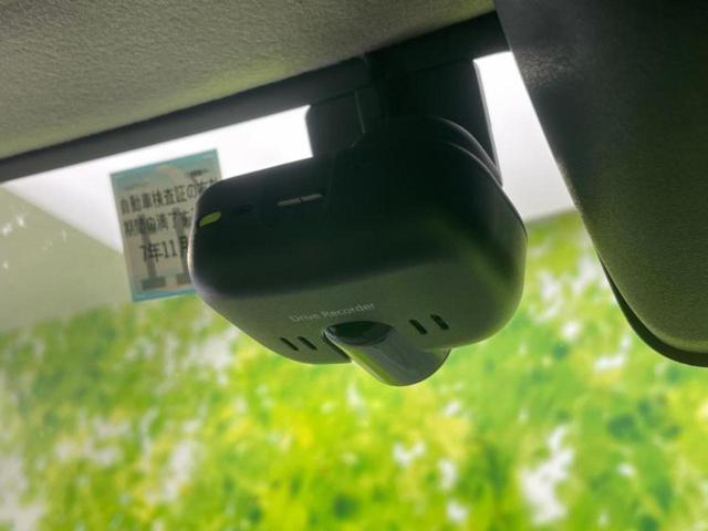 ナビ、ドラレコ、ＥＴＣ、フリップダウンモニター、デジタルインナーミラーｅｔｃ…後付け可能です！オプションも豊富に取り揃えておりますのでご安心ください！