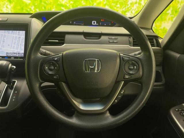 フリード Ｇブラックスタイル　新品タイヤ／保証書／純正　１０インチ　ＳＤナビ／フリップダウンモニター　純正　１０．１インチ／ホンダセンシング／両側電動スライドドア／シートヒーター　前席／車線逸脱防止支援システム　バックカメラ（14枚目）