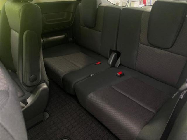 フリード Ｇブラックスタイル　新品タイヤ／保証書／純正　１０インチ　ＳＤナビ／フリップダウンモニター　純正　１０．１インチ／ホンダセンシング／両側電動スライドドア／シートヒーター　前席／車線逸脱防止支援システム　バックカメラ（20枚目）