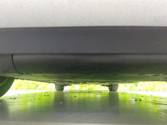 フリード Ｇブラックスタイル　新品タイヤ／保証書／純正　１０インチ　ＳＤナビ／フリップダウンモニター　純正　１０．１インチ／ホンダセンシング／両側電動スライドドア／シートヒーター　前席／車線逸脱防止支援システム　バックカメラ（48枚目）