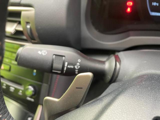 IS IS300h Fスポーツ 新品タイヤ/保証書/純正 SDナビ/シートヒーター/シート フルレザー/ヘッドランプ LED/USBジャック/Bluetooth接続/ETC/EBD付ABS/横滑り防止装置/アイドリングストップ(16枚目)