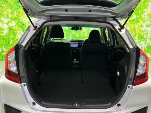 フィットハイブリッド ハイブリッド・Ｌパッケージ　新品タイヤ／保証書／純正　ＳＤナビ／シート　ハーフレザー／ヘッドランプ　ＬＥＤ／Ｂｌｕｅｔｏｏｔｈ接続／ＥＴＣ／ＥＢＤ付ＡＢＳ／横滑り防止装置／アイドリングストップ／バックモニター／ワンセグＴＶ（20枚目）