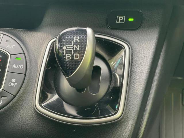 ノア ハイブリッドX 保証書/純正 9インチ SDナビ/トヨタセーフティセンス/両側電動スライドドア/車線逸脱防止支援システム/ヘッドランプ LED/Bluetooth接続/ETC/EBD付ABS/横滑り防止装置(25枚目)