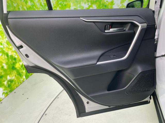 ＲＡＶ４ ４ＷＤ　Ｇ　Ｚパッケージ　保証書／ディスプレイオーディオ＋ナビ１０．５インチ／デジタルインナーミラー／トヨタセーフティセンス／シートヒーター／パノラミックビューモニター／車線逸脱防止支援システム／シート　合皮　全周囲カメラ（24枚目）