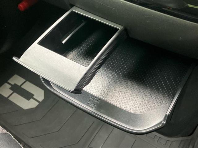 デリカミニ ４ＷＤ　Ｔプレミアム　保証書／純正　９インチ　ＳＤナビ／デジタルルームミラー／イーアシスト（ミツビシ）／両側電動スライドドア／シートヒーター／マルチアラウンドモニター／車線逸脱防止支援システム／シート　ハーフレザー　ターボ（34枚目）